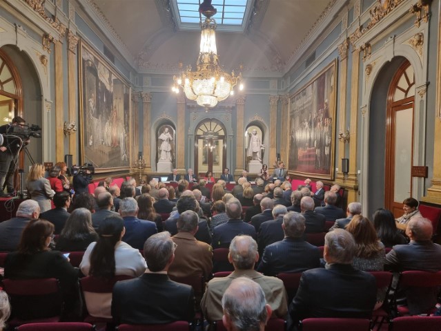 O presidente do Parlamento de Galicia participa no Senado na entrega dos premios “Montero Ríos” e “Iurisgama”